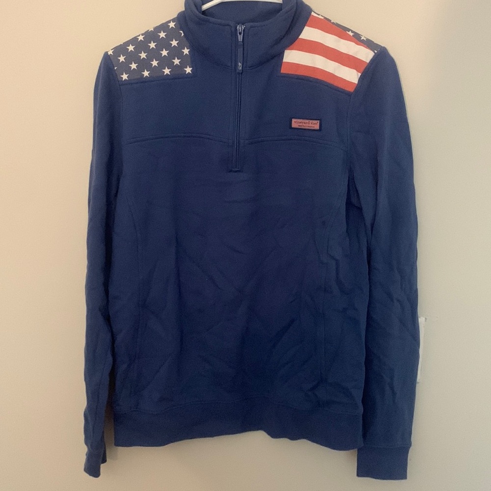 Women’s Vineyard Vines American flag shep shirt